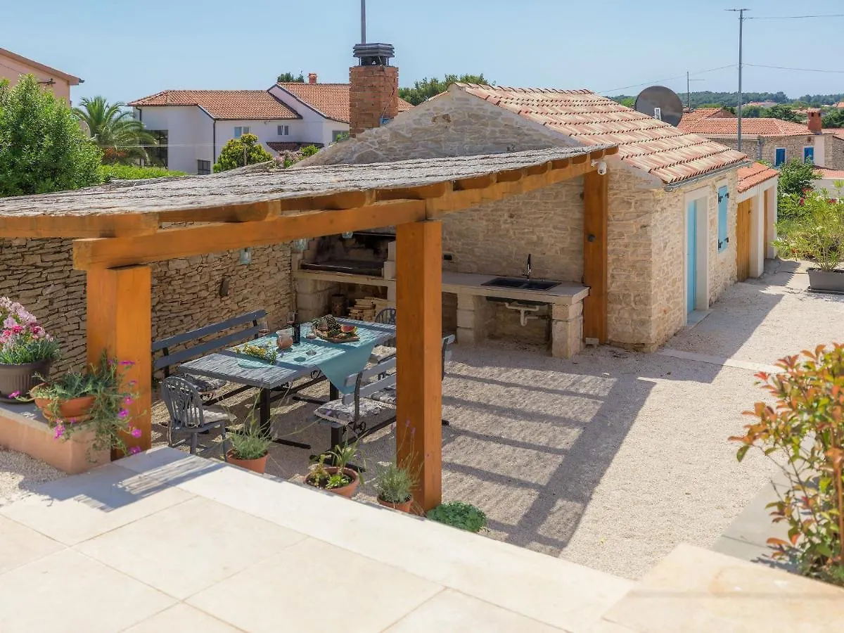 Holiday Home Antonina By Interhome Liznjan Croatia