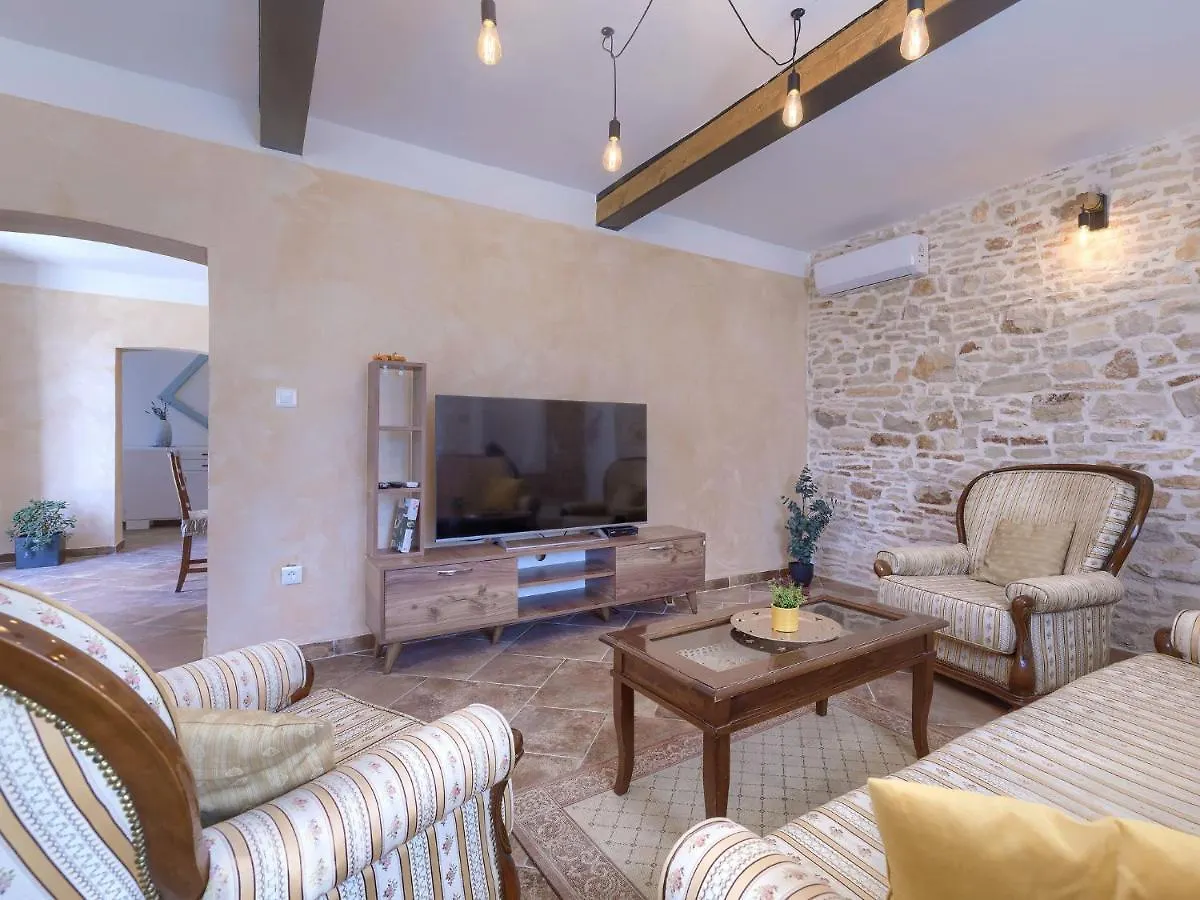 Holiday Home Antonina By Interhome Liznjan Croatia